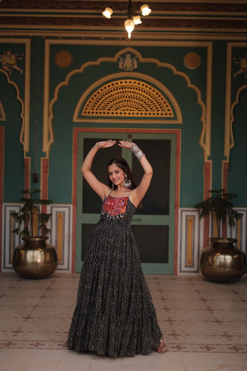 Black Georgette Bandhani Print Backless Dresses