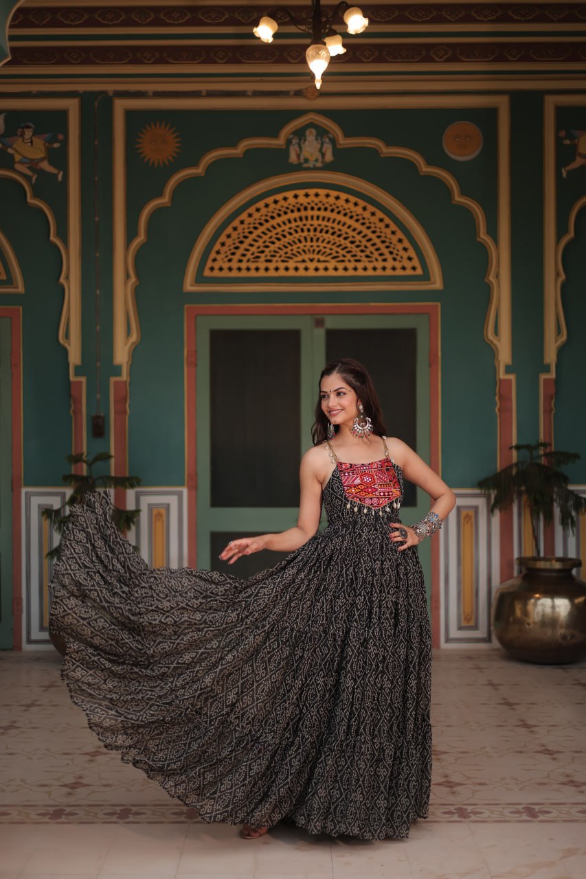 Black Georgette Bandhani Print Backless Dresses