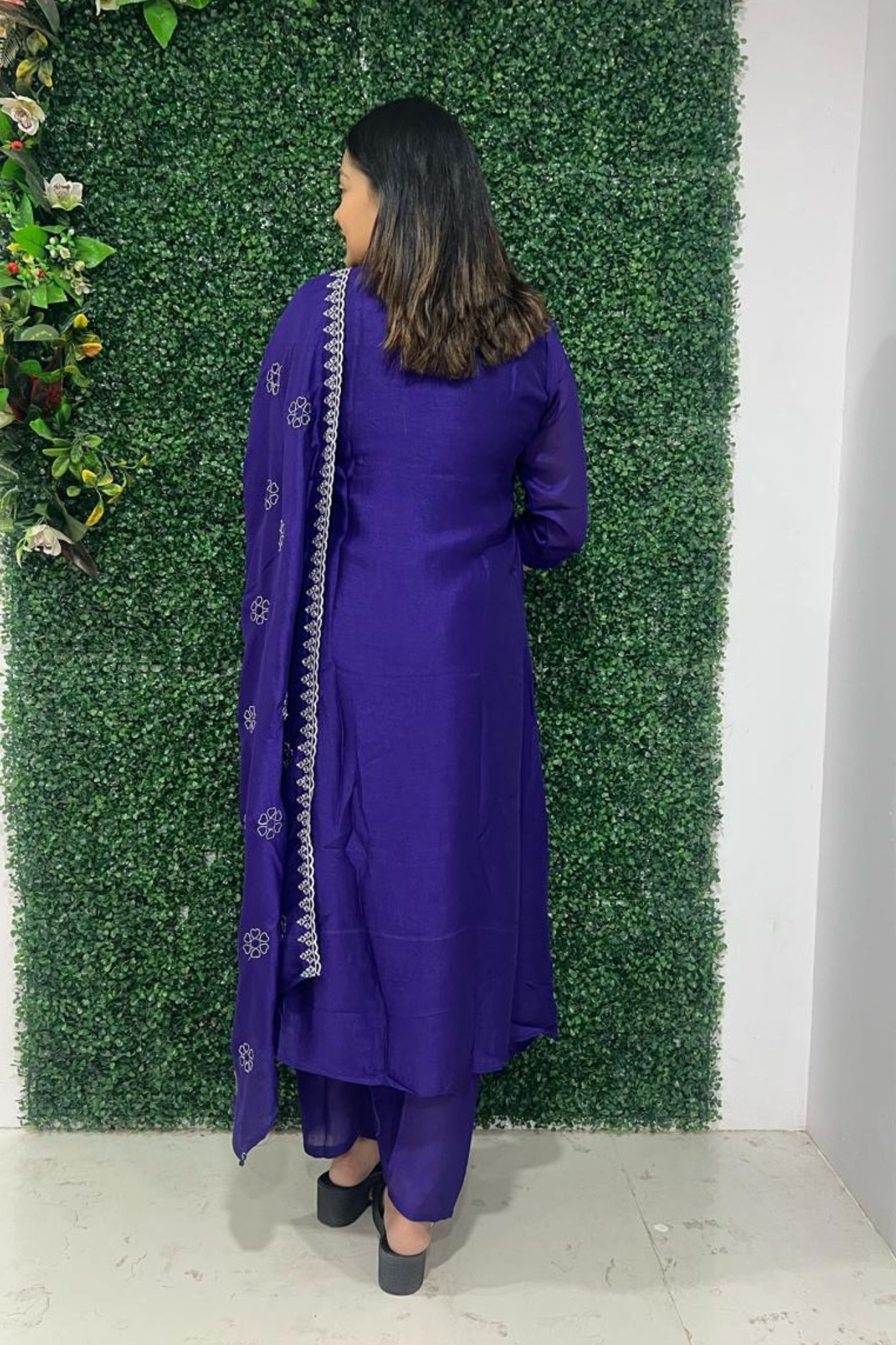 blue art silk embroidery kurta set