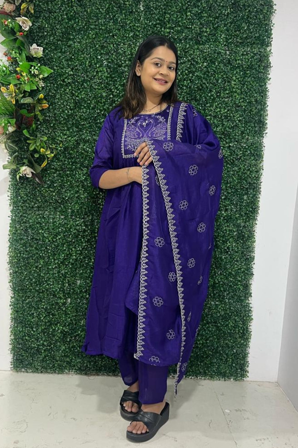 blue art silk embroidery kurta set