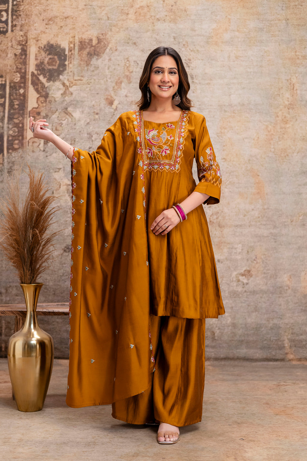 musterd silk hand work kurta set