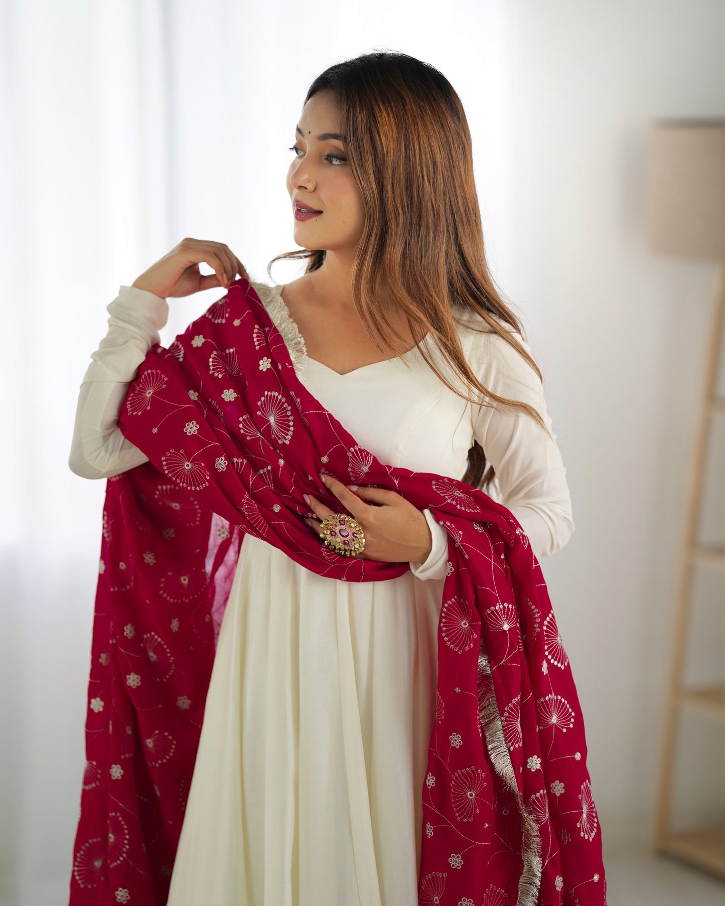 White Silk Anarkali Suit With Red Dupatta 2