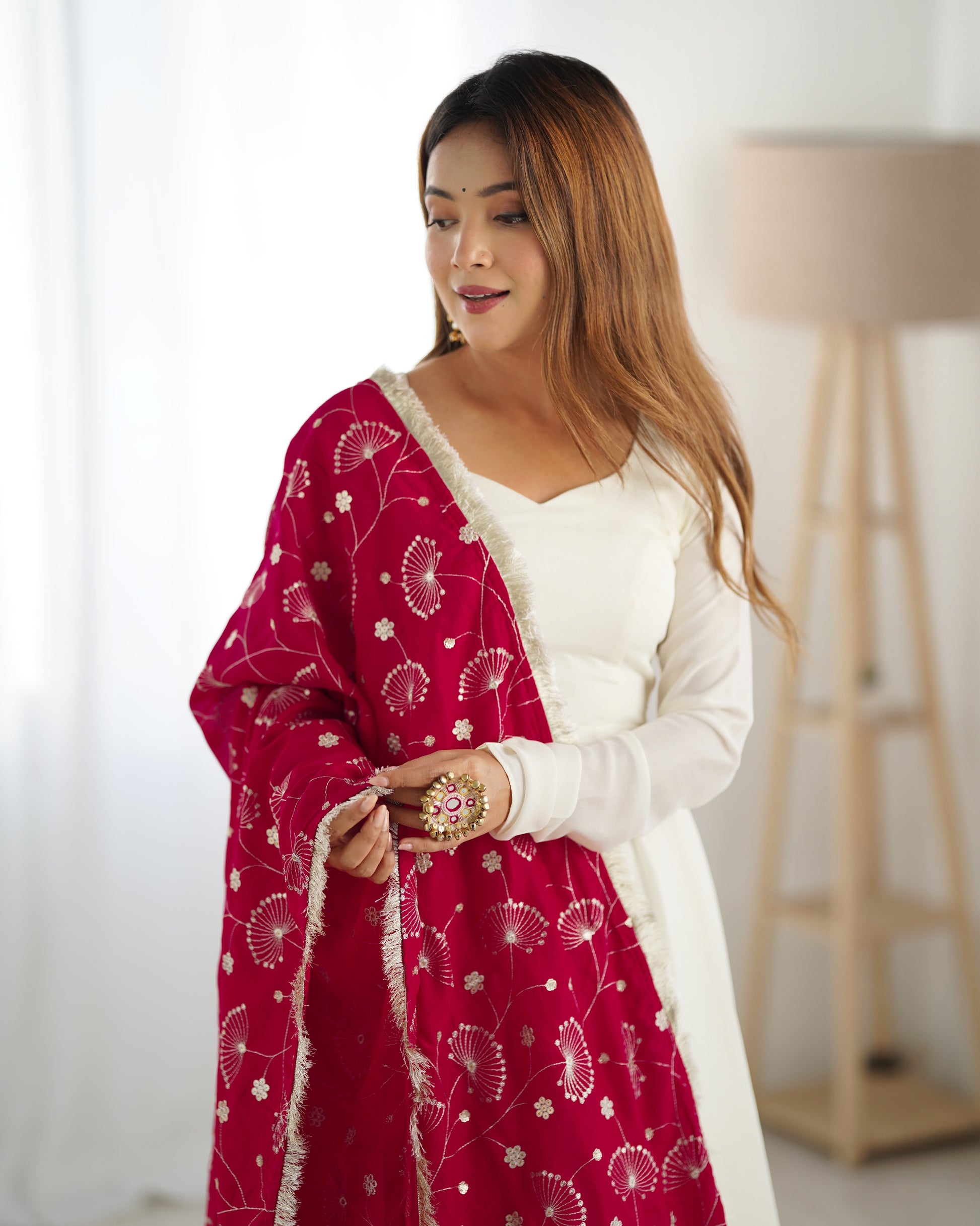 White Silk Anarkali Suit With Red Dupatta 7