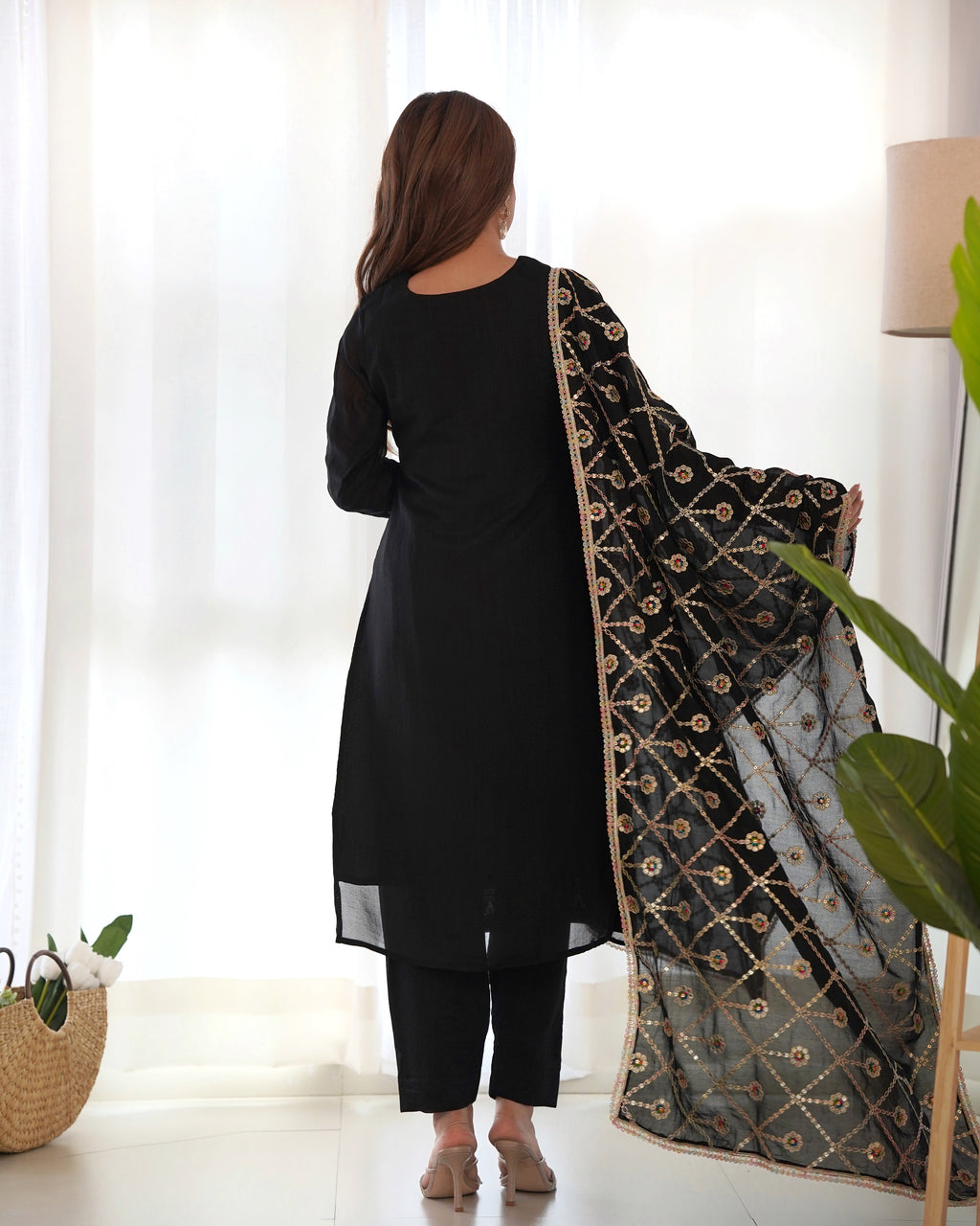 black embroidered kurta set 