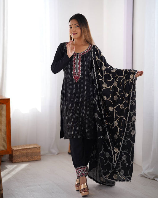 Chinon Sequnce Work Black Kurta set