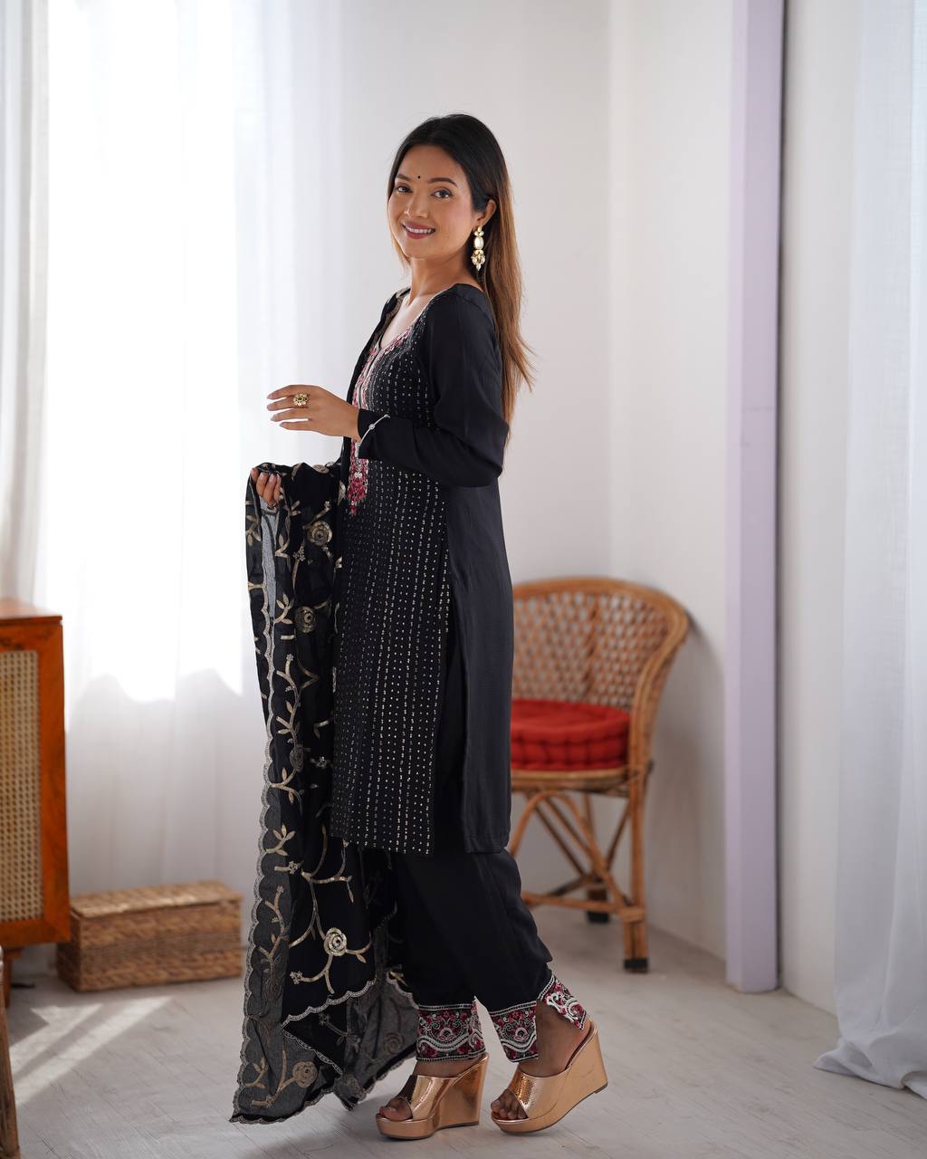 Chinon Sequnce Work Black Kurta set